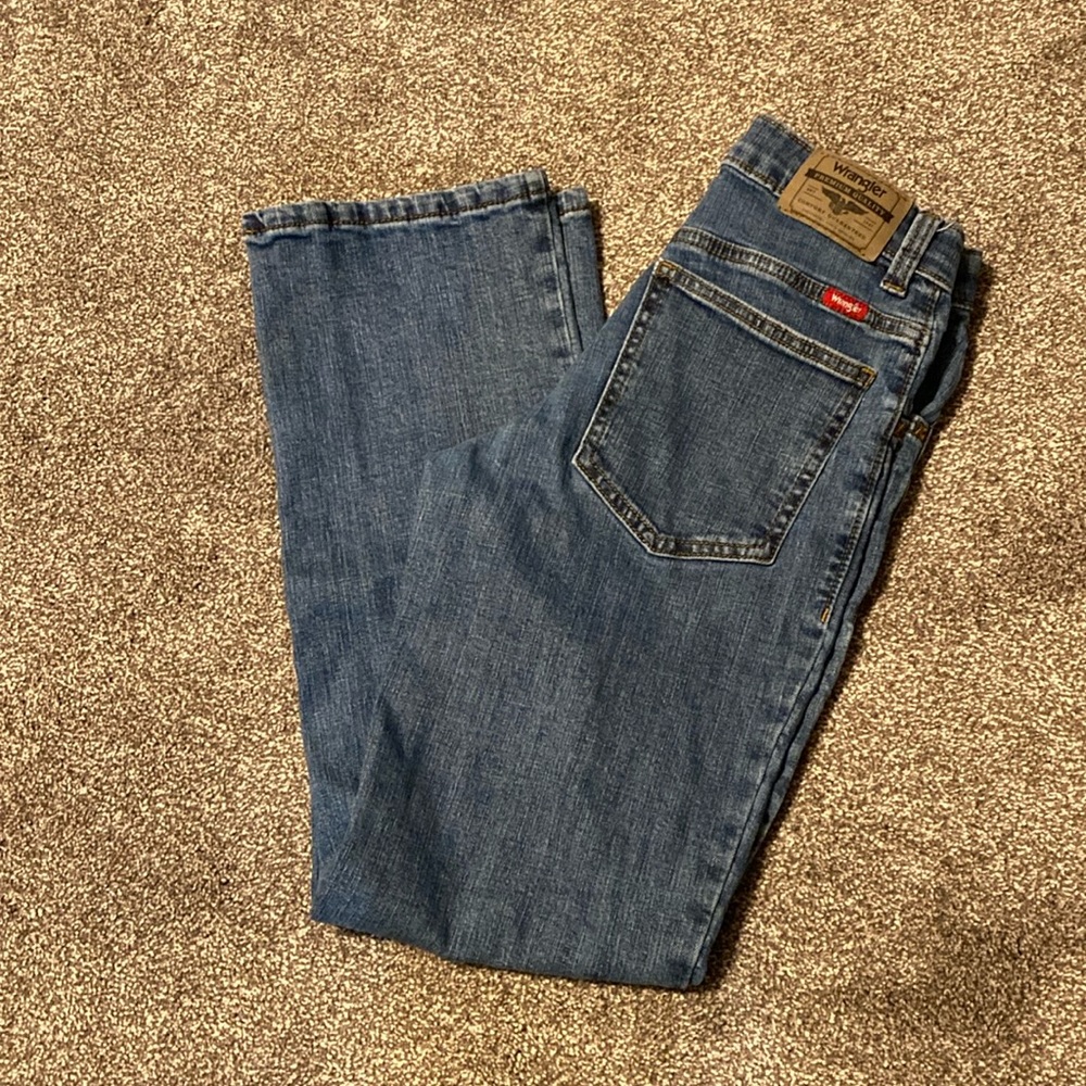 Wrangler boys classic boot size 16 regular